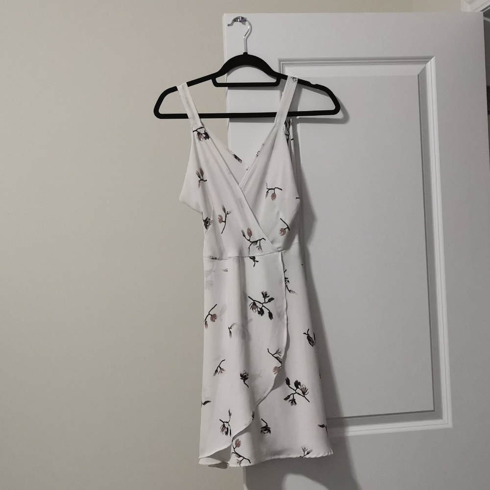 Dynamite Floral Wrap Dress